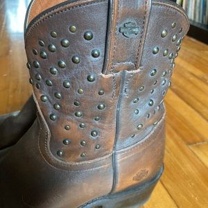 Cute ankle Western/Cowboy boots size 8.5 (39) Harley Davidson